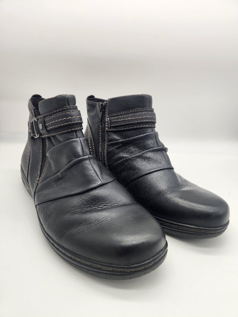 Earth Origins Women Glendale Gamila Ankle Boots, Size 8.5